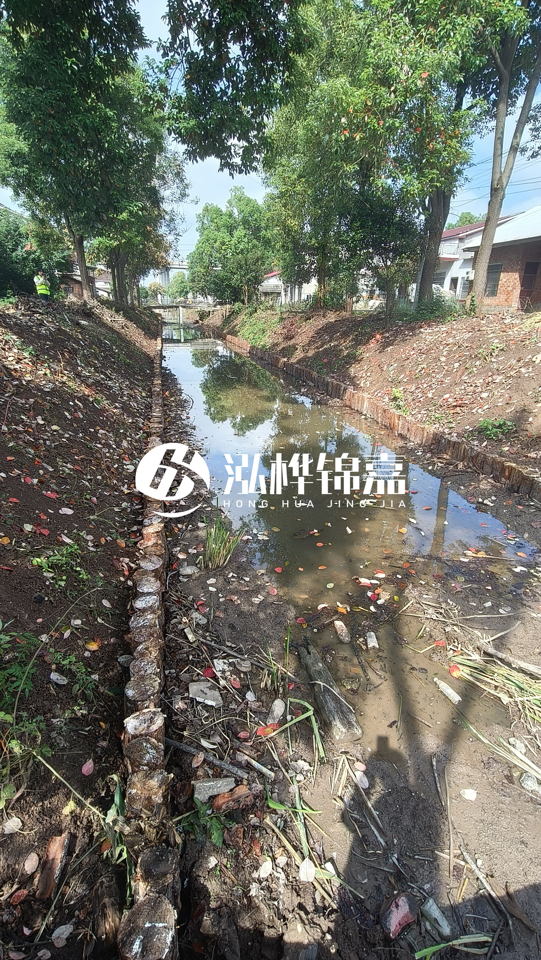 哈爾濱挖機打木樁專業施工-松木樁入土困難怎么辦?