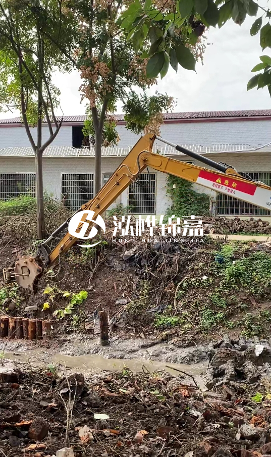 駐馬店挖機打木樁專業施工- 河道打木樁后木樁腐朽怎么防治？