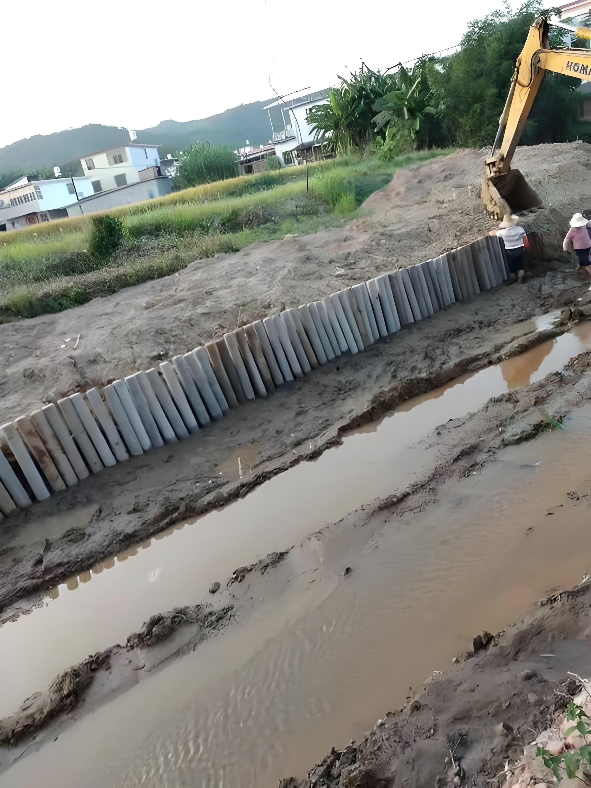 水泥樁廠家泓樺錦嘉-水泥樁在淤泥質河床如何防沉降？