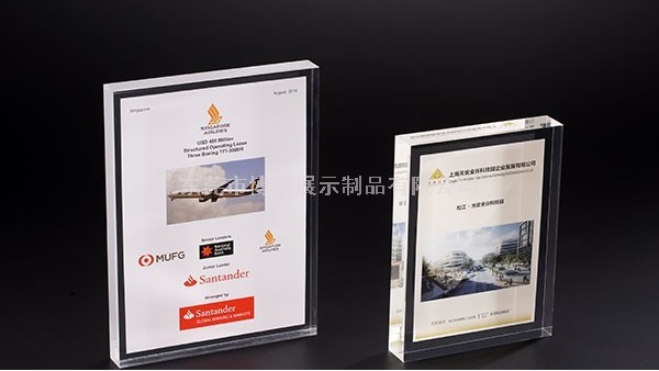 亞克力標(biāo)牌在我國受歡迎嗎？